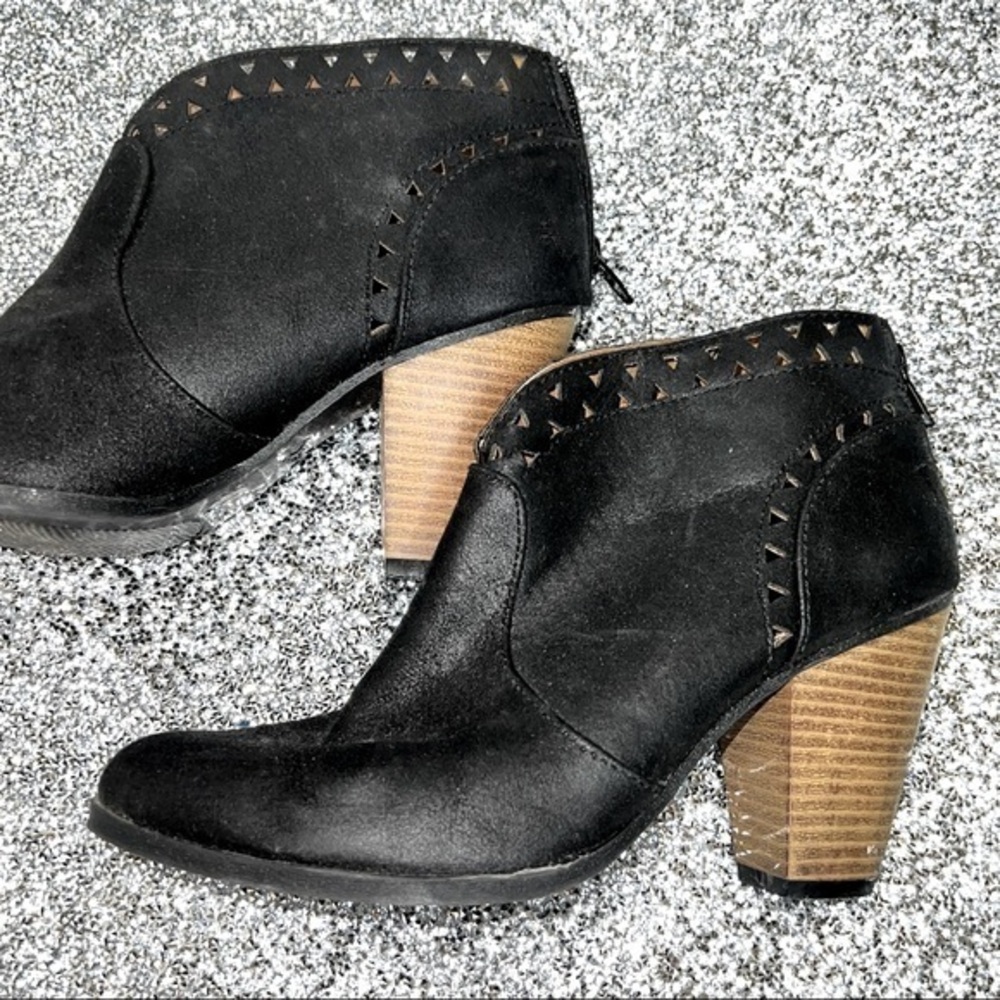 QUPID black ankle booties size 7 - Picture 1 of 9